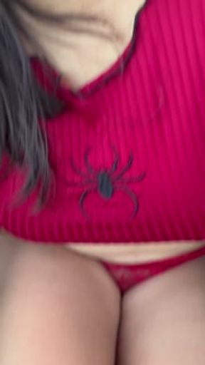 Rich blowjob in a campsite with a car throwing milk while I smoke a cigar