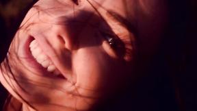 ”Wonderful model babe jiggles her tits”