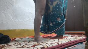 Hot Romance with Young Maid