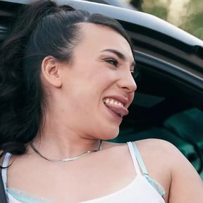 TRANSANGELS - Horny Babe Kasey Kei Hops Into Draven Navarro&#039;s Car Then Sucks His Dick As Soon As His Wife Leaves