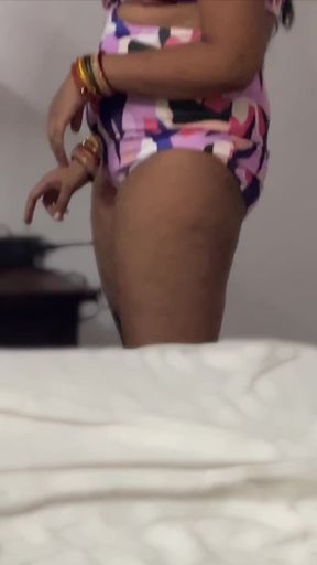 Bhabhi Honeymoon