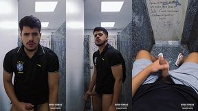 punheta em publico