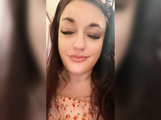 Your Destiny Story: Consumed: a Giantess Indulgence