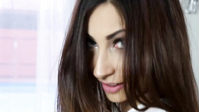 ”Jade Jantzen enjoys ass pumping from behind”