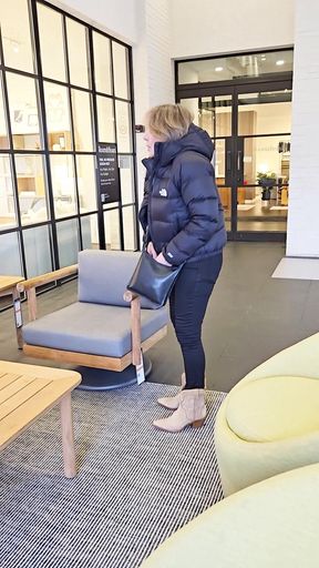 Shopping Trip, Non-nude