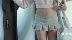 Avg Corporate Man'_s Wife &amp_ A Hot College Girl On A Tuesday Aftternoon