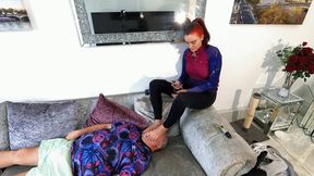 Feet On Face Jennifer