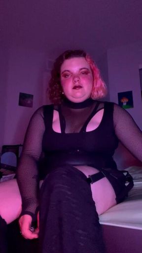 F4A - Rave Mommy pulls you aside
