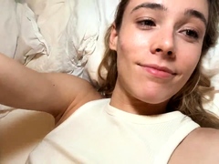 Amateur Teen with Huge Dildo Masturbating on Webcam