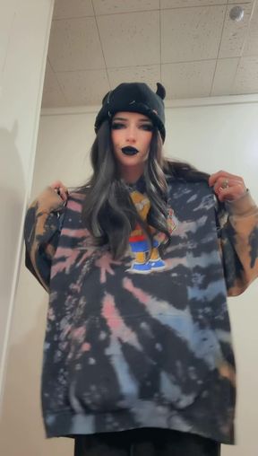 I’ve started to realize… I hate clothes!