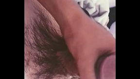 Acarici&aacute_ndome la verga por la ma&ntilde_ana