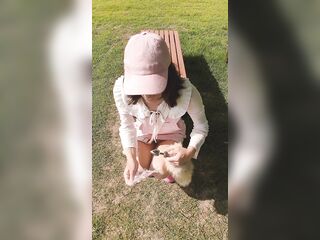 All u must do is put on some accessories whilst sitting on a bench in your everyday clothing!!