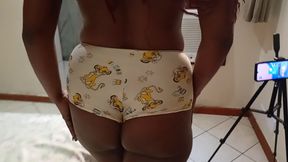 I rubbed my cock on the hot brunette's ass