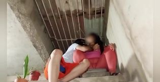 Mi esposo es adicto a chupar mis grandes tetas naturales por eso siempre lo amamanto parte VII