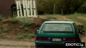 MILF seduces stepson in kitchen after workout