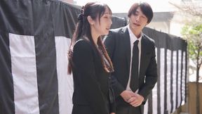 Seductive Yuika Onosaka in black lace gets messy with a steamy bukkake scene