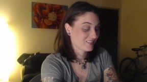 Trinity Stjames Relaxing on Chat