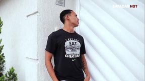 Fodendo a esposa do meu amigo!