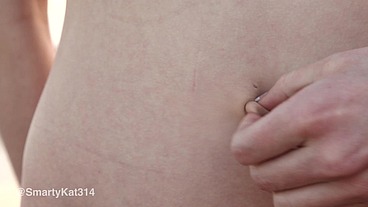 HD Belly Button Play On The Rocks