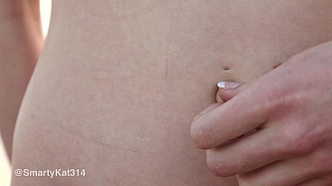 HD Belly Button Play On The Rocks