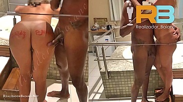 brazillian bull, Realizador Baiano fudendo sem na o cuzinho da esposa do Corno e a putinha gritando indo mais rola pro comedor e gozando dando o cuzinho pra finalizar Gozei no Rabo dela.