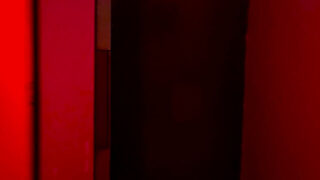 Oral seks, oral seksler, meni yutma, yutma, derin boğaz, yüze boşalma, grup seks, penisler, bukkake – ayı dövmeli eşcinsel fahişeler arkadan sikildi, büyük penis