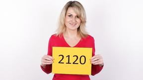 Czech Amateur MILF Gets Load to Mouth