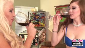 Girl on Girl Pussy Eating! Girlgirlmania