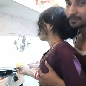 Frist time sex with bhabi ik kitchen sex