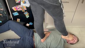 I love trampling you (Full HD 1080p MP4)