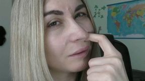 Come very close to the camera and pick your nose looking into the camera MP4 HD 720p