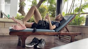 Giant male foot tease: Vini’s Sweaty Socks to Rosy Soles - Feet Vini foot size 15