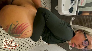 Public Bathroom Sex w/ Aoki