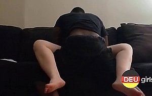 Quickie auf dem Sofa