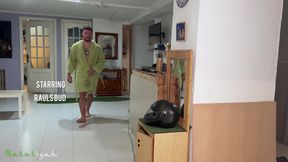 Hijabi Muslim Wife Fucks a Spanish Bull