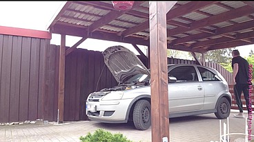 Kleiner Autocheck in Legging