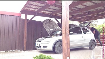 Kleiner Autocheck in Legging