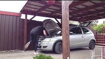Kleiner Autocheck in Legging