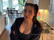 Girlfriend Gives Sneaky Sloppy Blowjob to Repair Man