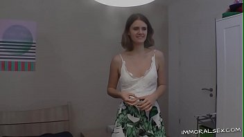 Teen sucks long dong in live sex show