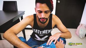 camilo brown showing the straight delivery guy that men deepthroat better