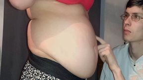 The doctor inflates her belly WMV
