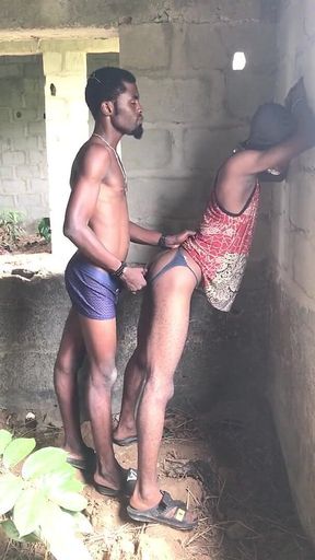 Outdoor Sex Inside an Uncompleted House with a Top That Has Huge Dick