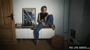 Skinny girl in pantyhose gets hot and fingered