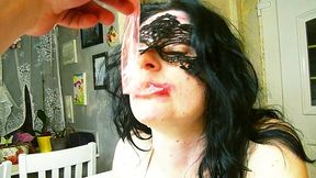 swallowing cum from condom