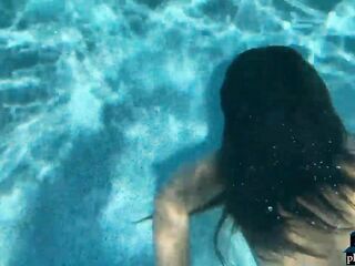 Black mother I'd like to fuck model Ana Foxxx dips bare in a large pool and looks so hawt