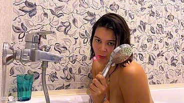 Intimate Bath Ritual - Kinky Mary Shaves and Pleasures Herself