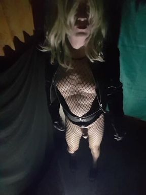 Hello, litlle dance for you