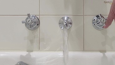 Step Gay Dad - Bath Buddies - Hot house with sexual tension so thick it ends up all over stepdad's sexy toes - Manlyfoot