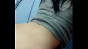 MULHER DE 24 ANOS    FALANDO   NO  CELULAR  COM  NOIVO    SAFADA  PEDIU   PARA   ENCHER ELA DE  PORRAAA